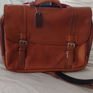 Kenneth Cole lap top bag